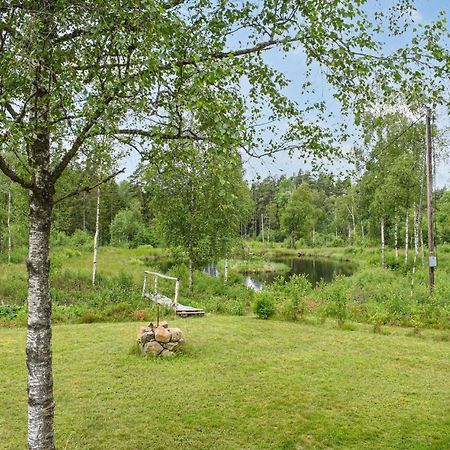 Cozy Home In Markaryd With House A Panoramic View Hässlehult Exteriör bild